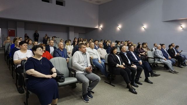 В Туношенском культурно-спортивном центре состоялось торжественное мероприятие, посвященное Дню местного самоуправления